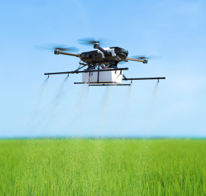 drone-irrigando